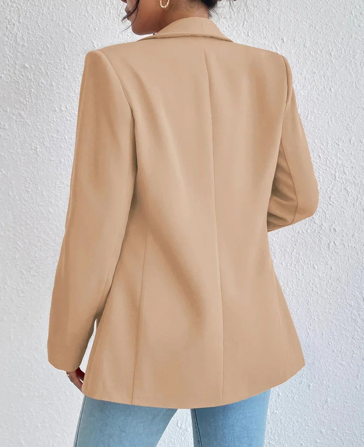 Blazer femenino con solapa y bolsillo lateral AR636