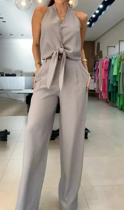 Conjunto con top abotonado y pantalón recto AR670