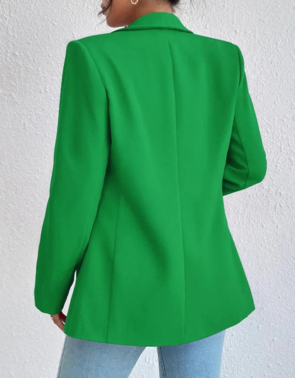 Blazer femenino con solapa y bolsillo lateral AR636