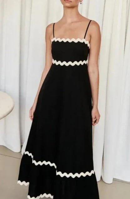 Vestido midi con aplicación de suaves ondas AR275